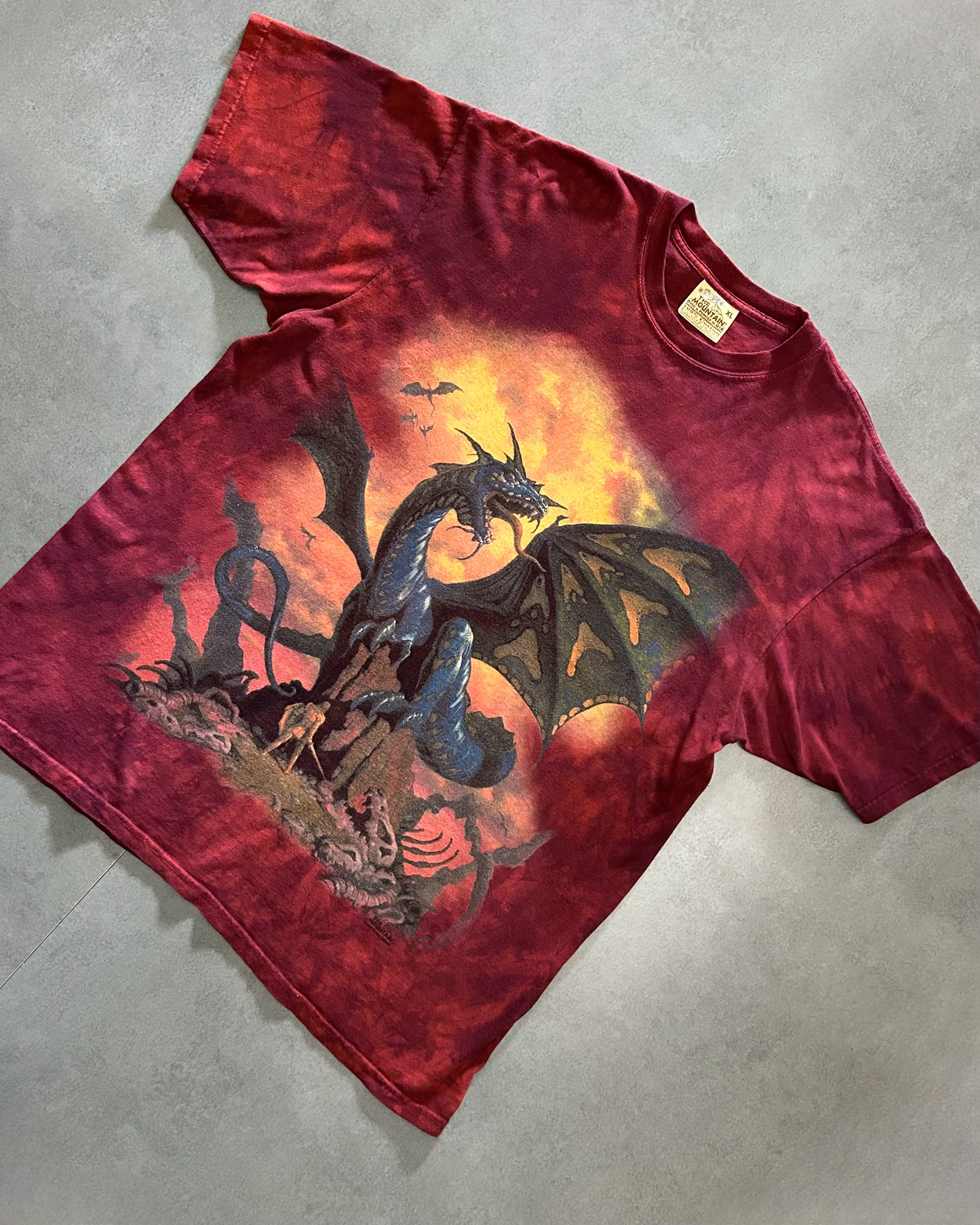 Vintage 2000s The Mountain Dragon T-Shirt