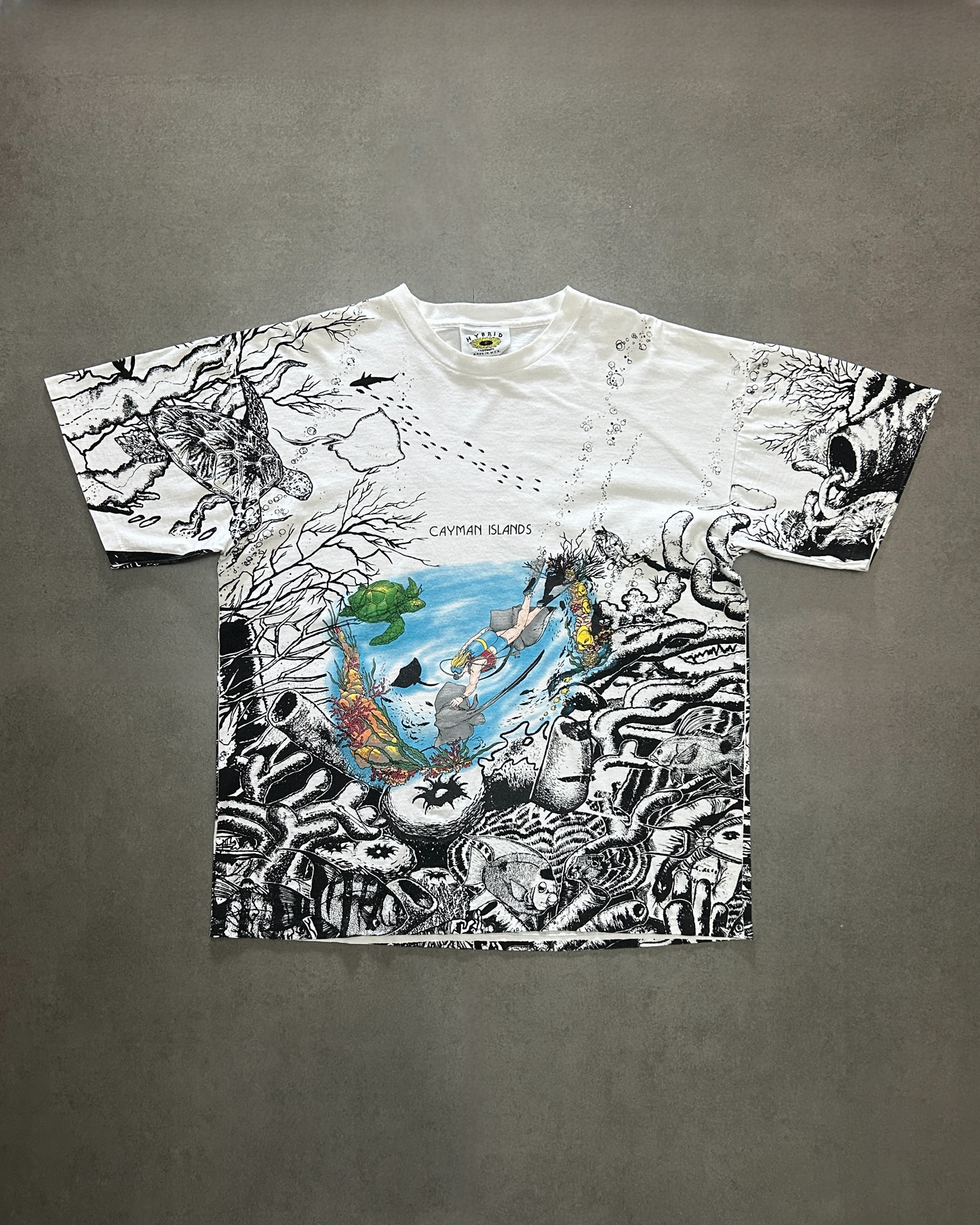 Vintage 90s Single Stitch Cayman Island T-Shirt