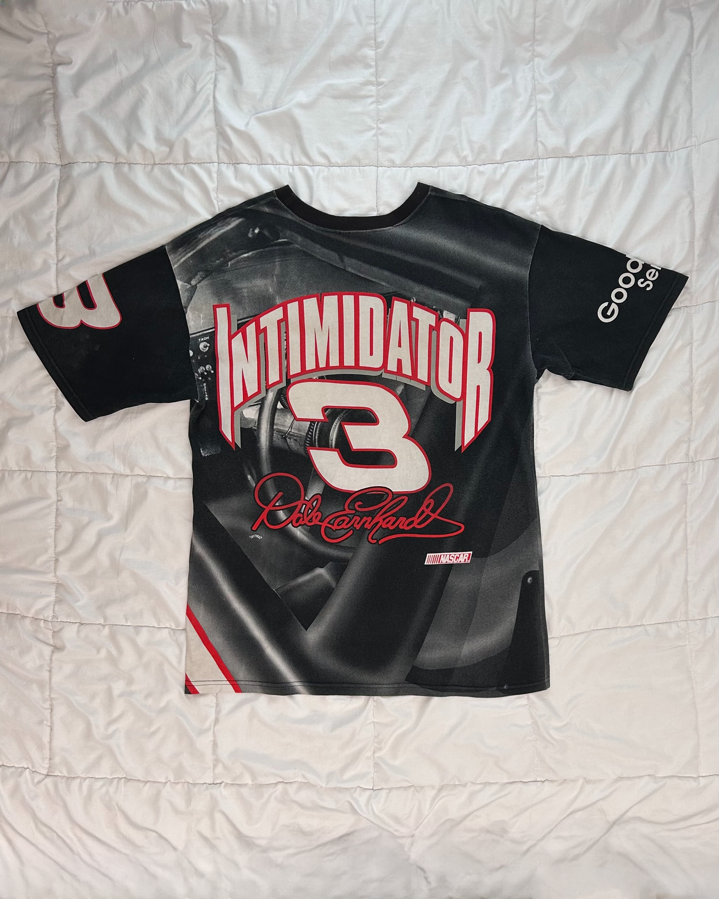 Vintage Late 90s/Early 2000s AOP Nascar Dale Earnhardt T-Shirt