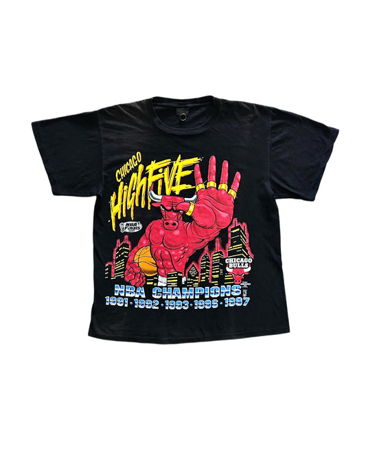 Vintage 1997 Chicago Bulls 5 Championship T-Shirt
